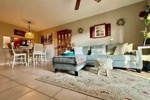 10616 NW 10th St, Pembroke Pines, FL 33026 - Photo 5