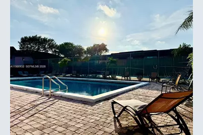 10616 NW 10th St #104, Pembroke Pines, FL 33026 - Photo 37