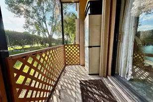 10616 NW 10th St, Pembroke Pines, FL 33026 - Photo 29