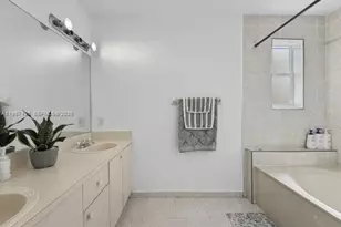 16004 SW 87th Terrace, Miami, FL 33193 - Photo 17