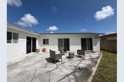 17424 SW 108th Ct, Miami, FL 33157 - Photo 13
