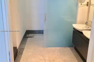 200 Biscayne Blvd Way, Miami, FL 33131 - Photo 17