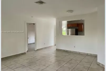 2746 Johnson St #w, Hollywood, FL 33020 - Photo 9