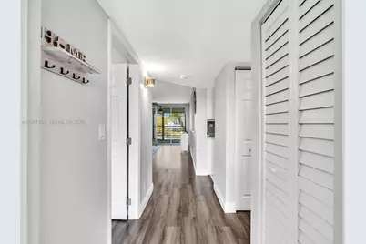 1811 Sabal Palm Dr #307, Davie, FL 33324 - Photo 3