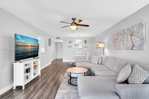 1811 Sabal Palm Dr, Davie, FL 33324 - Photo 19