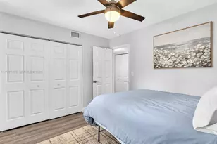 1811 Sabal Palm Dr, Davie, FL 33324 - Photo 31