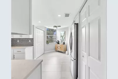 1811 Sabal Palm Dr #307, Davie, FL 33324 - Photo 11