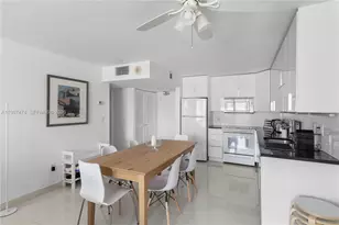 345 Ocean Dr, Miami Beach, FL 33139 - Photo 3