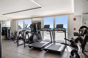 345 Ocean Dr, Miami Beach, FL 33139 - Photo 25