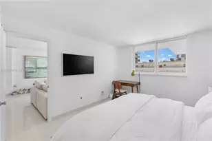 345 Ocean Dr, Miami Beach, FL 33139 - Photo 17