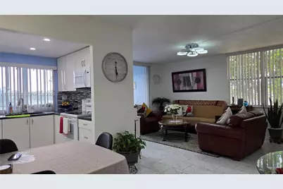 9400 Lime Bay Blvd #315, Tamarac, FL 33321 - Photo 1