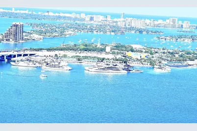 888 Biscayne Blvd #4807, Miami, FL 33132 - Photo 1