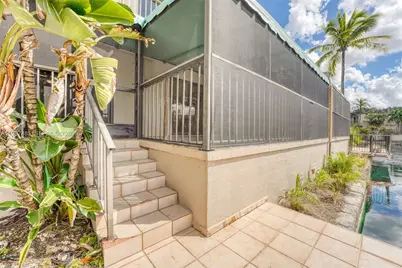 8352 Dundee Ter, Miami Lakes, FL 33016 - Photo 49