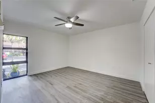 8352 Dundee Terrace, Miami Lakes, FL 33016 - Photo 37