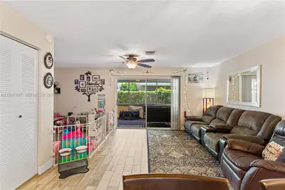 337 Waterside Dr #337, Hypoluxo, FL 33462 - Photo 11