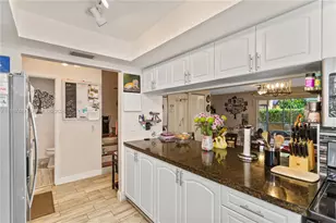 337 Waterside Dr, Hypoluxo, FL 33462 - Photo 5