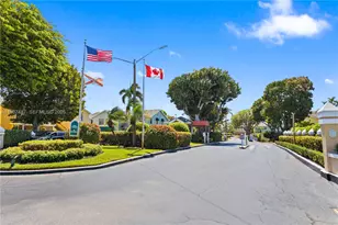 337 Waterside Dr, Hypoluxo, FL 33462 - Photo 39