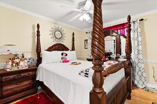 1041 NW 189th Ave, Pembroke Pines, FL 33029 - Photo 27