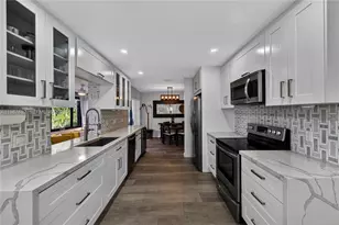 371 SE 3rd St, Pompano Beach, FL 33060 - Photo 59