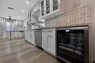 371 SE 3rd St, Pompano Beach, FL 33060 - Photo 55