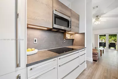 12825 SW 116th St, Miami, FL 33186 - Photo 11