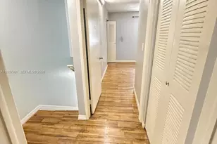 6045 NW 186th St, Hialeah, FL 33015 - Photo 27