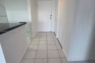 494 NW 165th St Rd, Miami, FL 33169 - Photo 3