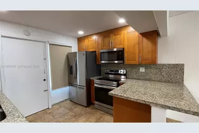 9240 Fontainebleau Blvd #506, Miami, FL 33172 - Photo 15