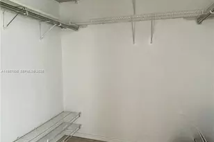 9240 Fontainebleau Blvd, Miami, FL 33172 - Photo 21