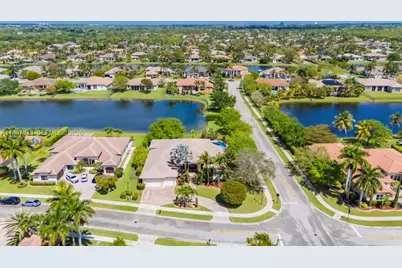 15127 SW 40th St, Davie, FL 33331 - Photo 55