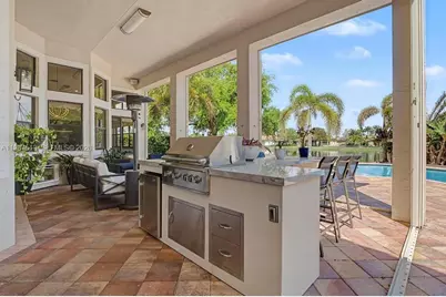 15127 SW 40th St, Davie, FL 33331 - Photo 3