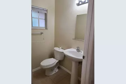 3071 Riverside Dr #11, Coral Springs, FL 33065 - Photo 15