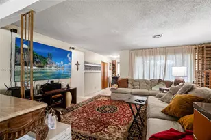 1761 NE 37th St, Oakland Park, FL 33334 - Photo 5