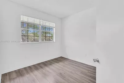 1701 NW 96th Ter #1C, Pembroke Pines, FL 33024 - Photo 25