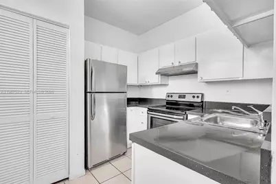 1701 NW 96th Ter #1C, Pembroke Pines, FL 33024 - Photo 45