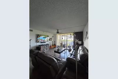 900 NE 195th St #709, Miami, FL 33179 - Photo 5