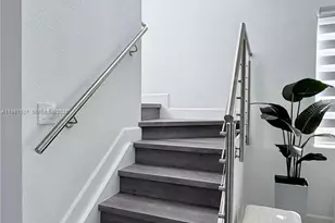 1392 Canary Island Dr, Weston, FL 33327 - Photo 23