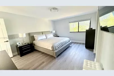 1392 Canary Island Dr #0, Weston, FL 33327 - Photo 13