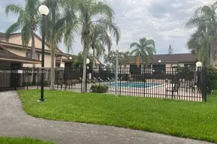 11231 SW 88th St, Miami, FL 33176 - Photo 9