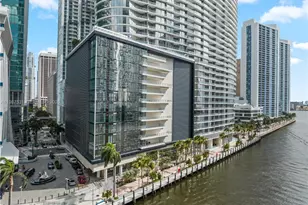 300 Biscayne Blvd Way, Miami, FL 33131 - Photo 63