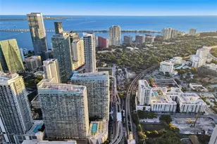 1111 SW 1st Ave, Miami, FL 33130 - Photo 25