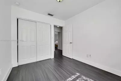 12324 SW 111th S Canal St Rd, Miami, FL 33186 - Photo 29