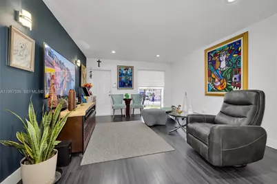 12324 SW 111th S Canal St Rd, Miami, FL 33186 - Photo 11