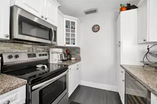 12324 SW 111th S Canal Street Rd, Miami, FL 33186 - Photo 19