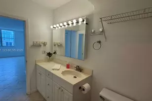 300 Bayview Dr, Sunny Isles Beach, FL 33160 - Photo 25