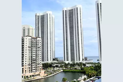 300 Bayview Dr #915, Sunny Isles Beach, FL 33160 - Photo 31