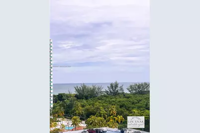 300 Bayview Dr #915, Sunny Isles Beach, FL 33160 - Photo 5