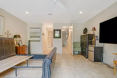 820 NE 19th Ave, Fort Lauderdale, FL 33304 - Photo 3