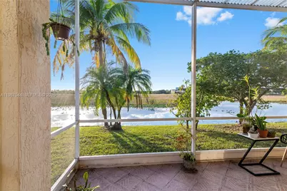 1886 NW 145th Ter, Pembroke Pines, FL 33028 - Photo 29