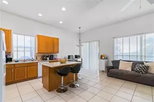 1886 NW 145th Terrace, Pembroke Pines, FL 33028 - Photo 9